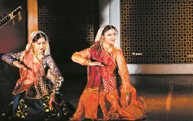 La troupe indienne Dhwani de Kathak enchante le public casablancais La troupe indienne Dhwani de Kathak enchante le public casablancais