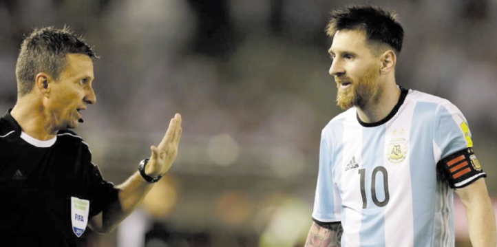 Le FC Barcelone juge la suspension de Messi injuste et disproportionnée Le FC Barcelone juge la suspension de Messi injuste et disproportionnée