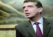 Musée du Louvre : Henri Loyrette quittera ses fonctions en avril Musée du Louvre : Henri Loyrette quittera ses fonctions en avril