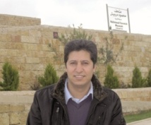 Rencontre au musée de la capitale provisoire de l’Etat palestinien : Taha Adnan déclame Mahmoud Darwich à Ramallah Rencontre au musée de la capitale provisoire de l’Etat palestinien : Taha Adnan déclame Mahmoud Darwich à Ramallah