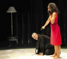 Asmaa Houri présente la première de sa nouvelle pièce de théâtre «Nta Houa» Asmaa Houri présente la première de sa nouvelle pièce de théâtre «Nta Houa»