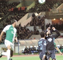 Le Raja dans le carré d’as de la Coupe de l’UAFA des clubs sans trop forcer Le Raja dans le carré d’as de la Coupe de l’UAFA des clubs sans trop forcer