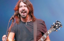 Dave Grohl, ex-Nirvana, défend Internet au Festival SXSW d'Austin Dave Grohl, ex-Nirvana, défend Internet au Festival SXSW d'Austin