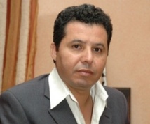 La troupe Al Hal joue sa pièce “Jedba” à Mohammedia La troupe Al Hal joue sa pièce “Jedba” à Mohammedia