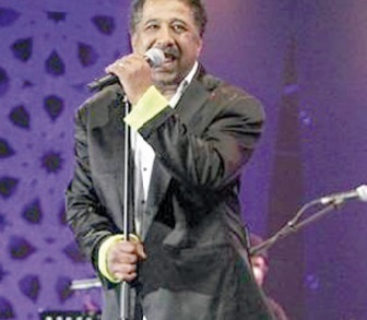 Cheb Khaled enflamme la scène de Malabata Cheb Khaled enflamme la scène de Malabata