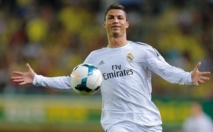 Ronaldo prolonge son contrat avec le Real Madrid Ronaldo prolonge son contrat avec le Real Madrid