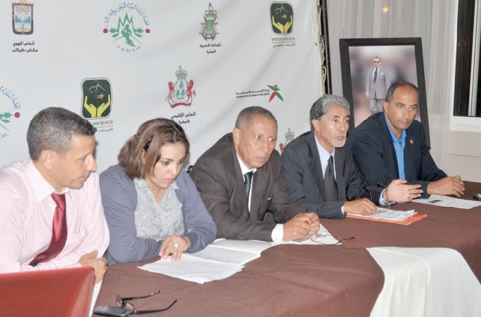 Une entame à caractère national avant d’accéder au standing international Une entame à caractère national avant d’accéder au standing international