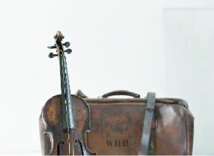 Le violon du Titanic vendu aux enchères au prix record de 900.000 livres Le violon du Titanic vendu aux enchères au prix record de 900.000 livres