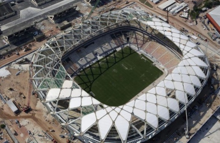 Un procureur demande l'arrêt des travaux au stade de Manaus Un procureur demande l'arrêt des travaux au stade de Manaus