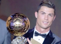 Ronaldo s’offre son deuxième Ballon d’or Ronaldo s’offre son deuxième Ballon d’or