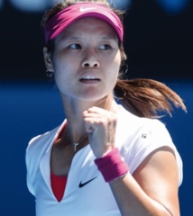 Li Na a mis fin à l’aventure de la jeune Canadienne Bouchard à Melbourne Li Na a mis fin à l’aventure de la jeune Canadienne Bouchard à Melbourne