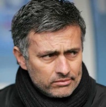 Mourinho s’en prend maintenant au Barça ! Mourinho s’en prend maintenant au Barça !