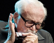 A 91 ans, Toots Thielemans range son harmonica A 91 ans, Toots Thielemans range son harmonica