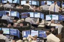 A Dublin, des "traders" calculent les cotes des paris A Dublin, des "traders" calculent les cotes des paris
