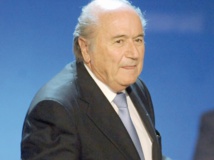 Blatter fait l'impasse sur le Mondial féminin au Canada Blatter fait l'impasse sur le Mondial féminin au Canada
