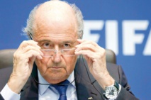 Le président de la FIFA limite ses déplacements tant que tout n'est pas clarifié Le président de la FIFA limite ses déplacements tant que tout n'est pas clarifié