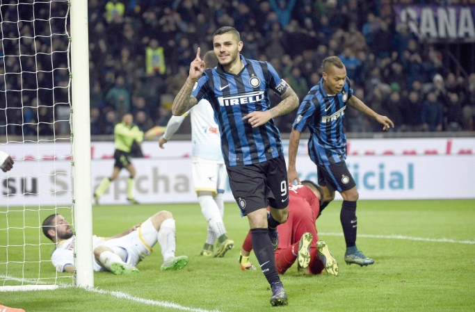 L'Inter et Naples prennent les devants L'Inter et Naples prennent les devants