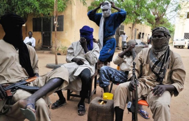 Burkina Faso et Mali vont coopérer contre les djihadistes Burkina Faso et Mali vont coopérer contre les djihadistes