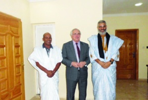 Christopher Ross reçoit Mahjoub Salek : Khat Achahid dévoile les vérités cachées du Polisario Christopher Ross reçoit Mahjoub Salek : Khat Achahid dévoile les vérités cachées du Polisario