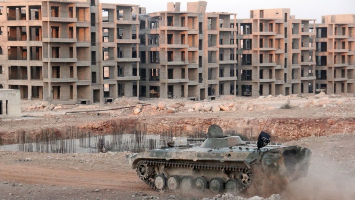 Les rebelles et le régime syrien se préparent à une bataille décisive à Alep Les rebelles et le régime syrien se préparent à une bataille décisive à Alep