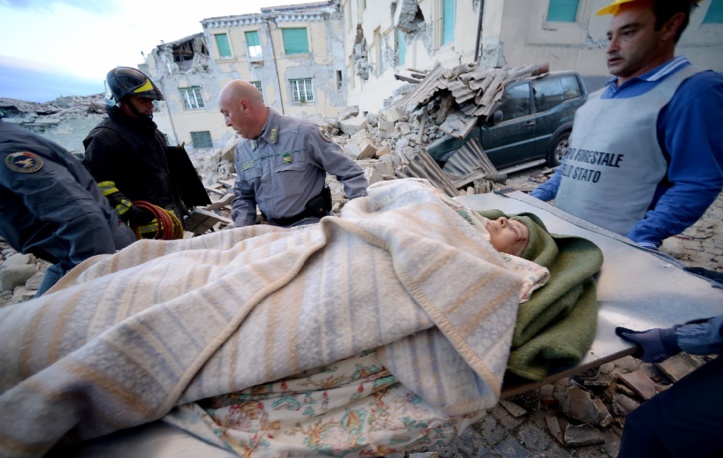 Un séisme meurtrier secoue le centre d’Italie