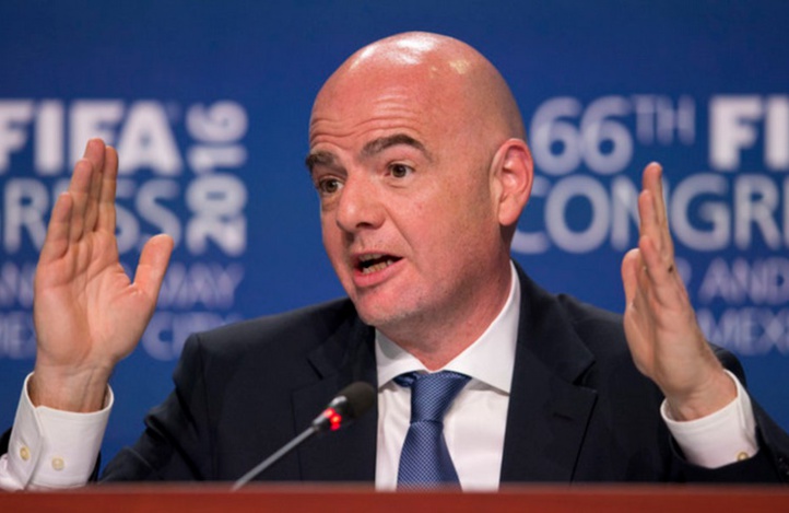 Gianni Infantino touchera moins que Sepp Blatter