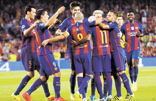 Le Barça et Bayern cartonnent d’entrée en Ligue des champions Le Barça et Bayern cartonnent d’entrée en Ligue des champions