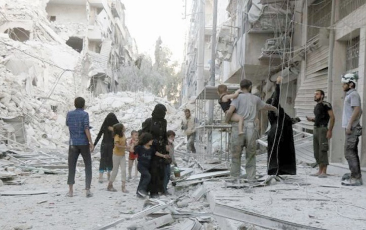 A Alep sous des bombardements intensifs, les pénuries s'aggravent