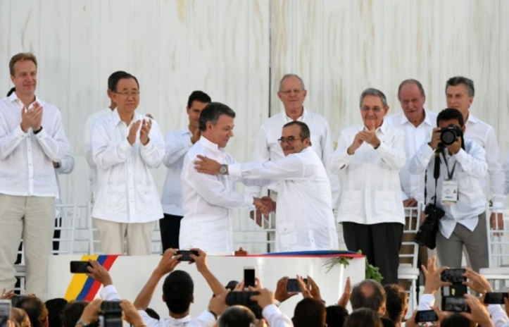 Nouvelle ère pour la Colombie après la signature de l’accord de paix historique avec les Farc