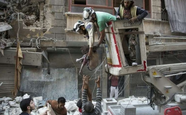 Kerry menace Moscou et l'ONU dénonce des "crimes de guerre" à Alep Kerry menace Moscou et l'ONU dénonce des "crimes de guerre" à Alep