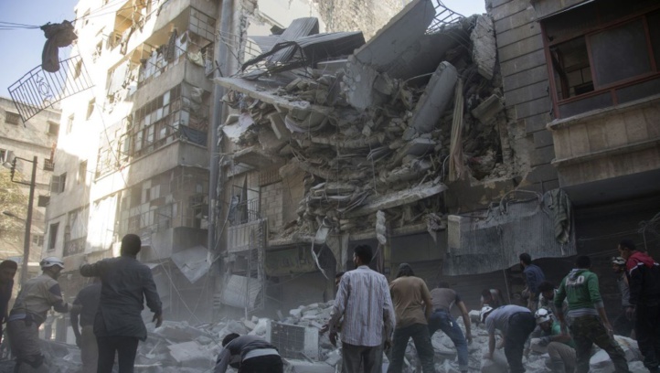 L'armée syrienne annonce une réduction de ses bombardements sur Alep L'armée syrienne annonce une réduction de ses bombardements sur Alep