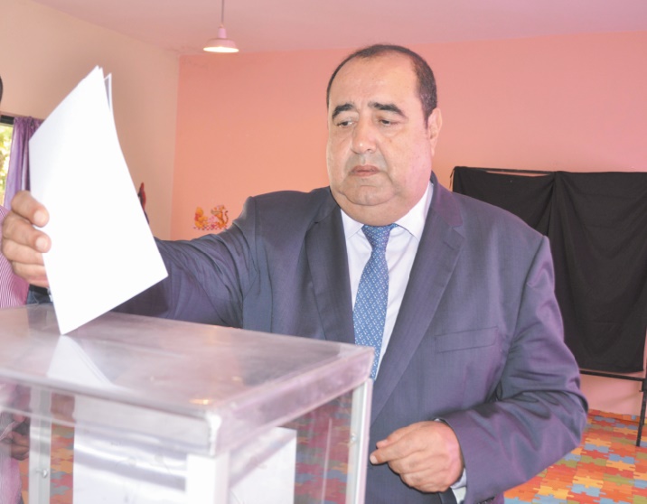 Driss Lachguar accomplit son devoir citoyen