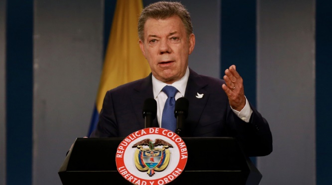 Le président Santos donnera l'argent de son Nobel de la paix aux victimes du conflit colombien Le président Santos donnera l'argent de son Nobel de la paix aux victimes du conflit colombien