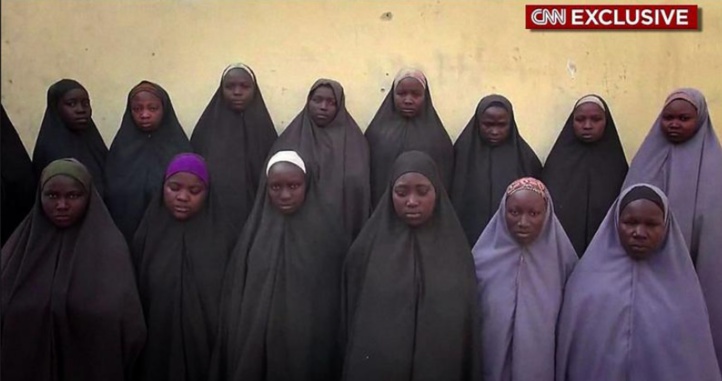 21 lycéennes du Nigeria libérées par Boko Haram 21 lycéennes du Nigeria libérées par Boko Haram