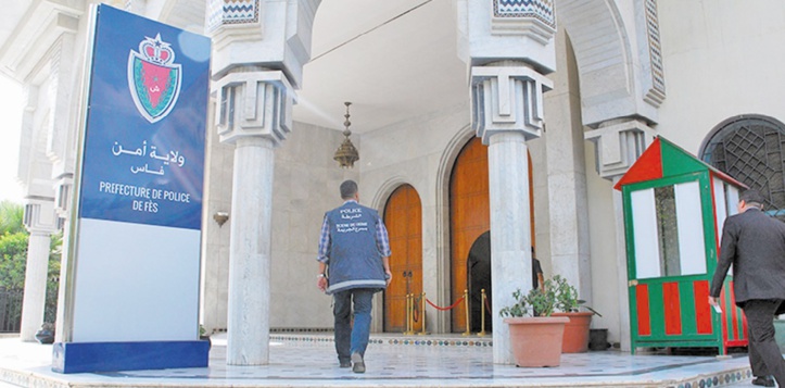 La police découvre le cadavre d’une jeune fille découpée à Fès La police découvre le cadavre d’une jeune fille découpée à Fès
