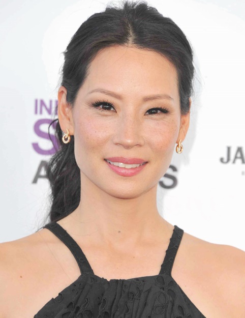Les acteurs brillamment diplômés de l'Université : Lucy Liu