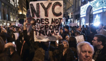Plusieurs milliers de manifestants anti-Trump dans les villes US Plusieurs milliers de manifestants anti-Trump dans les villes US