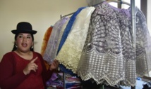 La mode "cholita" des indigènes de Bolivie à la conquête du monde
