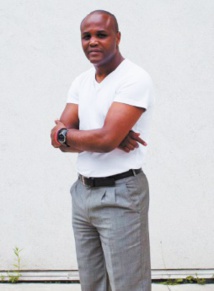 Béa Diallo, député de Bruxelles et boxeur contre le jihad Béa Diallo, député de Bruxelles et boxeur contre le jihad