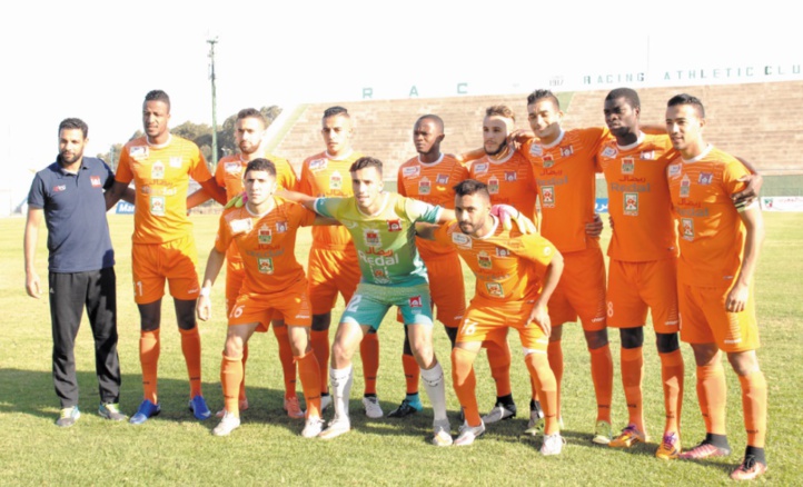 Faux pas du trio de tête du championnat D2 Faux pas du trio de tête du championnat D2