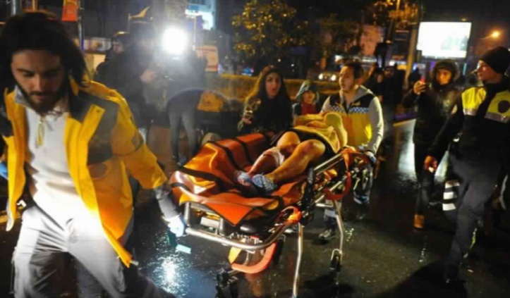 Attentat meurtrier dans une discothèque à Istanbul Attentat meurtrier dans une discothèque à Istanbul