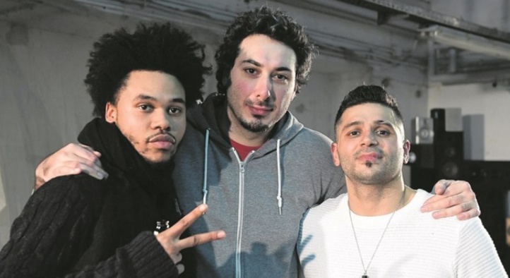 "Les Frères Boateng" sur scène: des banlieues de Berlin à la gloire mondiale "Les Frères Boateng" sur scène: des banlieues de Berlin à la gloire mondiale