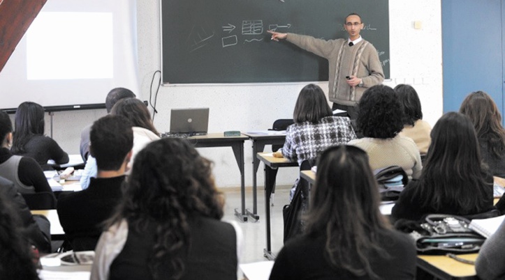 L'enseignement de la philosophie favorise la formation d'un citoyen tolérant et ouvert à la civilisation humaine L'enseignement de la philosophie favorise la formation d'un citoyen tolérant et ouvert à la civilisation humaine