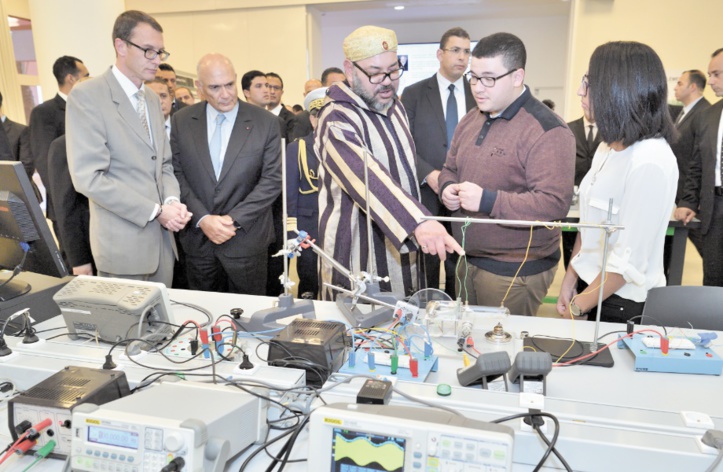 SM le Roi inaugure la plateforme internationale “Green Energy Park” et l’Université Mohammed VI Polytechnique à la ville verte de Benguerir SM le Roi inaugure la plateforme internationale “Green Energy Park” et l’Université Mohammed VI Polytechnique à la ville verte de Benguerir