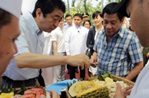 Insolite : Le protocole aux oubliettes Insolite : Le protocole aux oubliettes