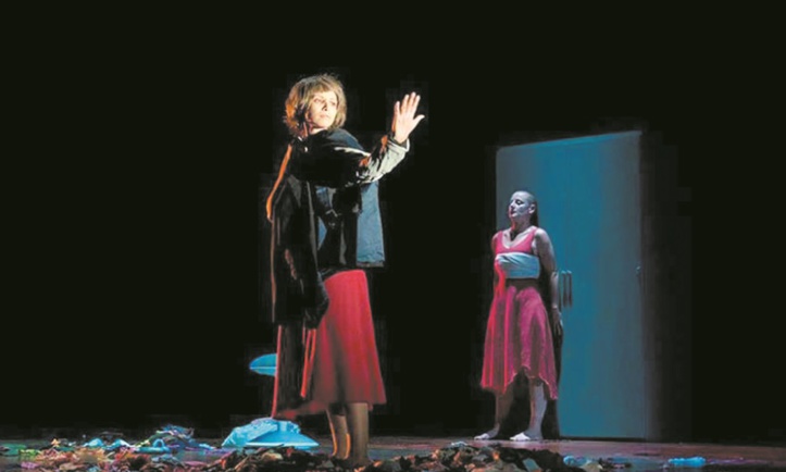 La troupe marocaine “Anfass” remporte le grand prix du FTA en Algérie La troupe marocaine “Anfass” remporte le grand prix du FTA en Algérie