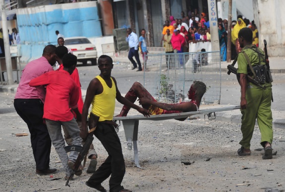 Les islamistes shebab attaquent une base militaire en Somalie Les islamistes shebab attaquent une base militaire en Somalie