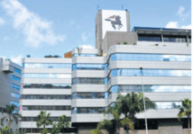 Progression de 5,3% du résultat net part de la BCP Progression de 5,3% du résultat net part de la BCP