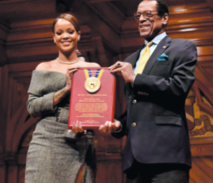 Rihanna ravie du prix décerné par Harvard Rihanna ravie du prix décerné par Harvard