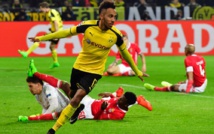 Dortmund en quarts grâce à un triplé d'Aubameyang Dortmund en quarts grâce à un triplé d'Aubameyang